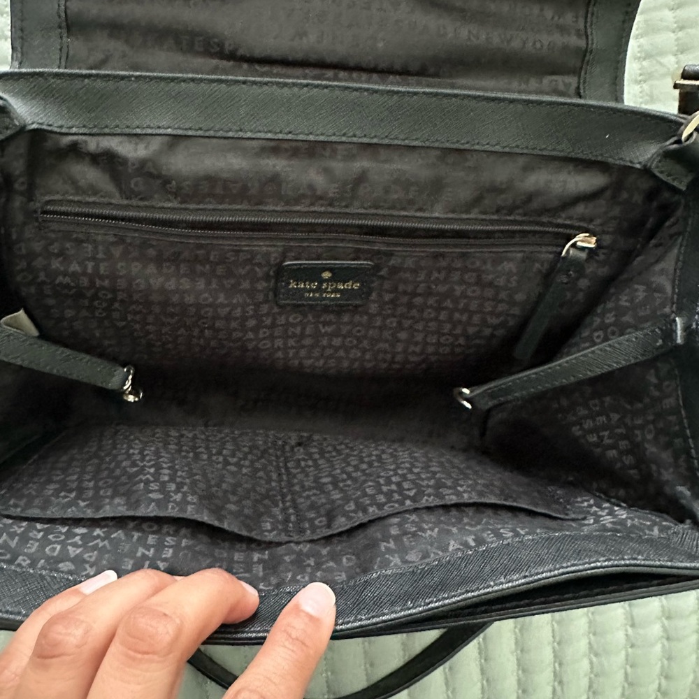 Kate Spade Purse - Picture 3 of 6